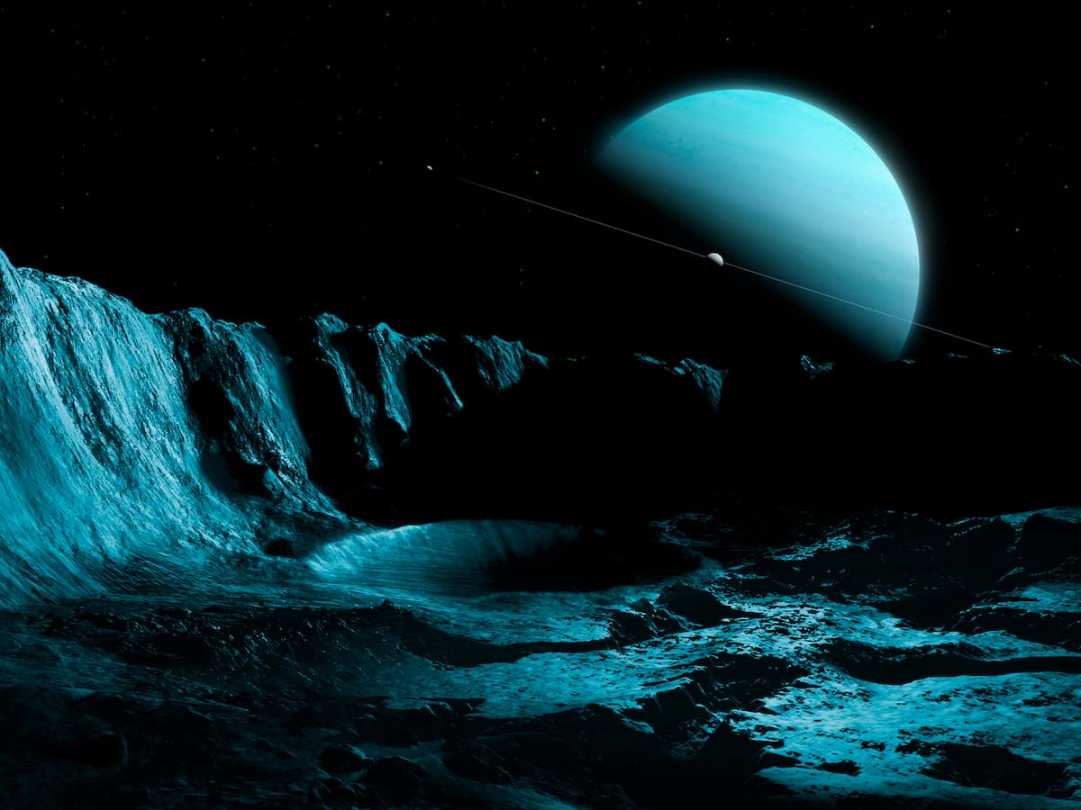 Lunas de Urano albergarían vida: cuatro de ellas podrían contener agua