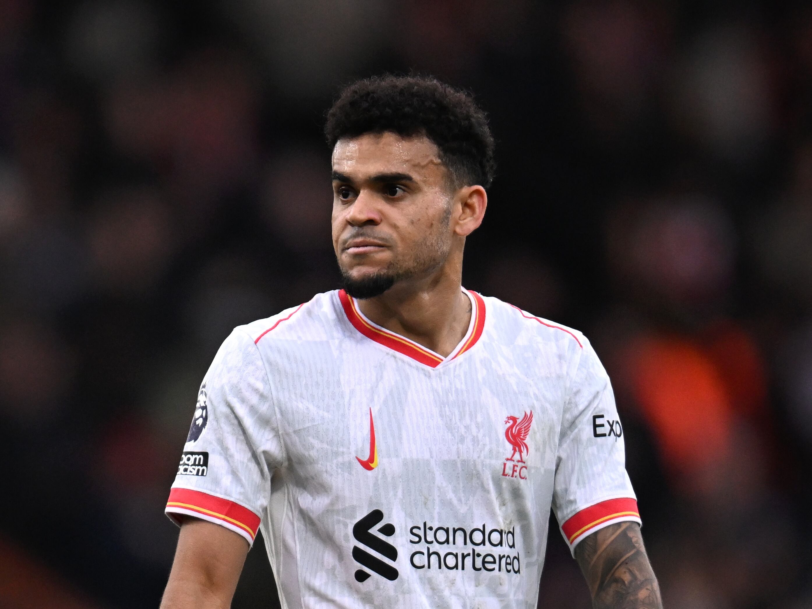 Luis Díaz en su presentación ante el Bournemouth. (Photo by Liverpool FC/Liverpool FC via Getty Images)