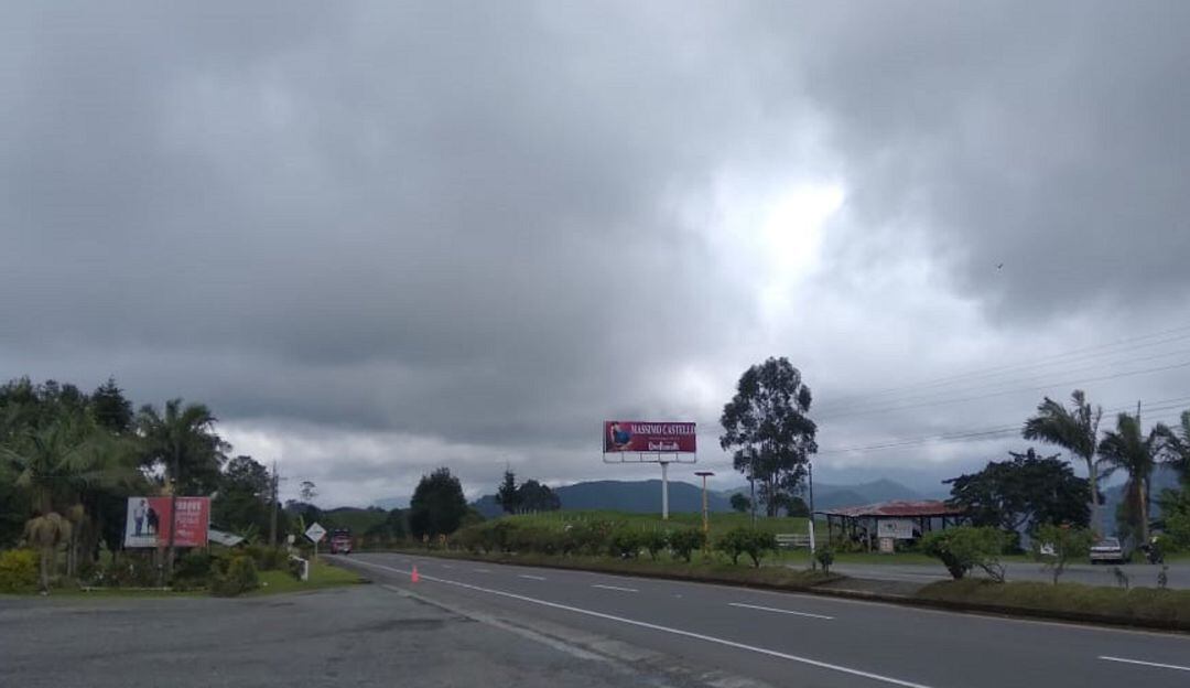 Vía Armenia - Pereira 