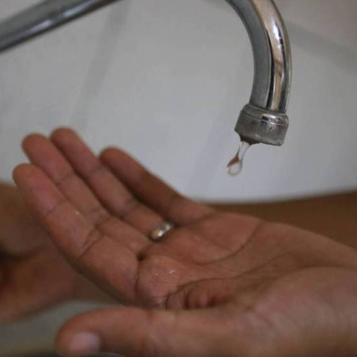 No hay agua en 4 barrios de Floridablanca