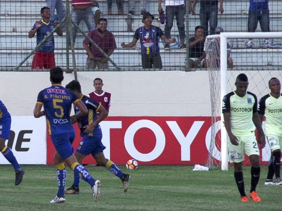 Nacional cayó en su visita a Delfín, pero lidera el grupo B