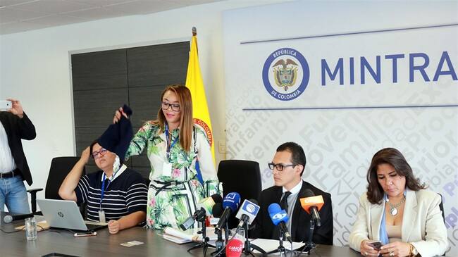 Ante la no presencia de Avianca a dicha reunión, el Gobierno decidió cancelar totalmente el encuentro. Foto: Colprensa