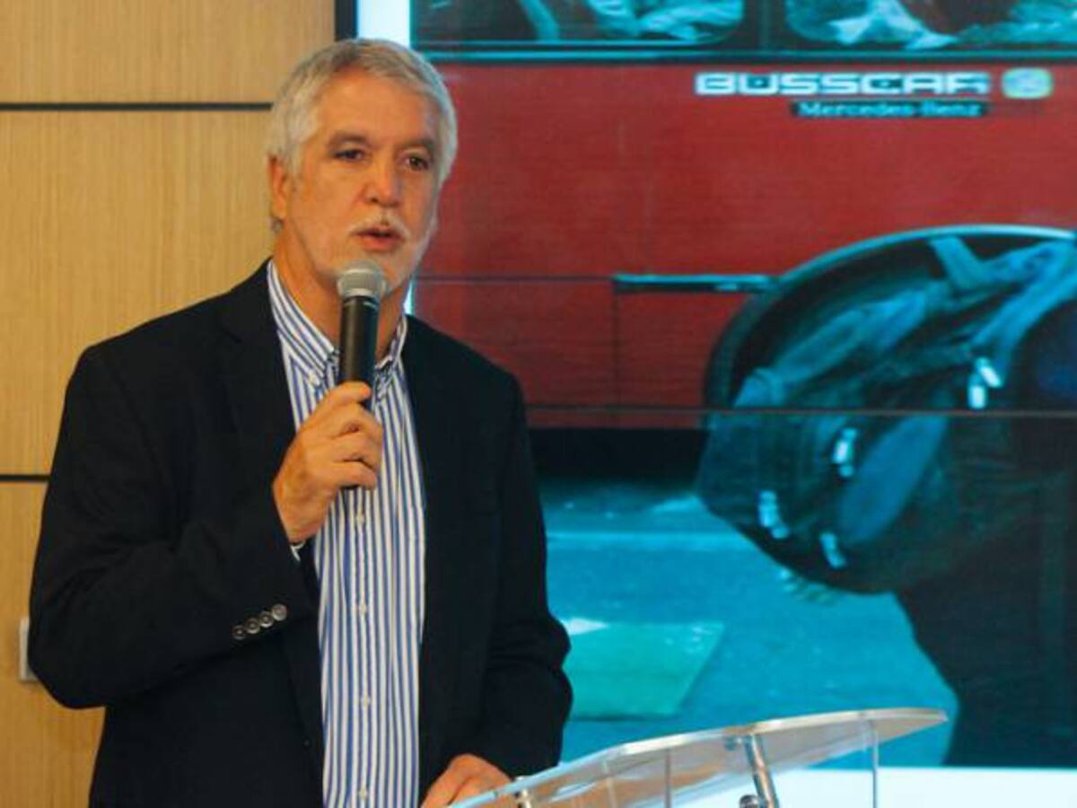 Estudios que había hecho el IDU para Transmilenio en la Boyacá eran chambones: Peñalosa