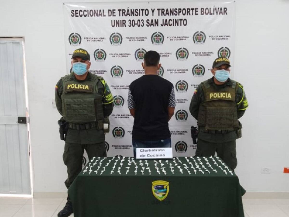 En carreteras de Bolívar cayó un hombre con 200 dosis de base de coca