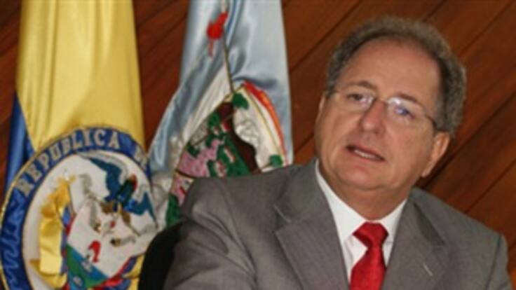 Juez embarga bienes al gobernador del Valle