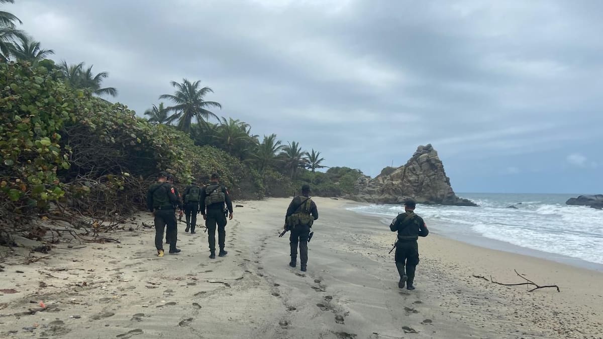 Despliegan carabineros en el Tayrona: MinDefensa acusó a ‘Los Pachenca’ de extorsiones tras cierre