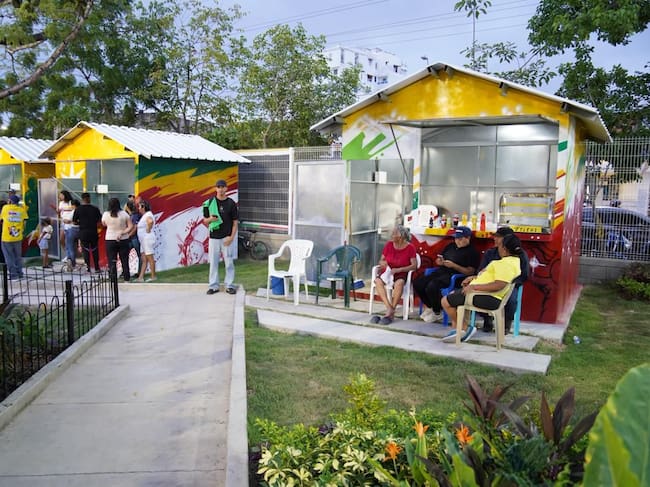 De puestos en la calle a emprendimientos dignos dentro del renovado Templo del Fútbol Menor