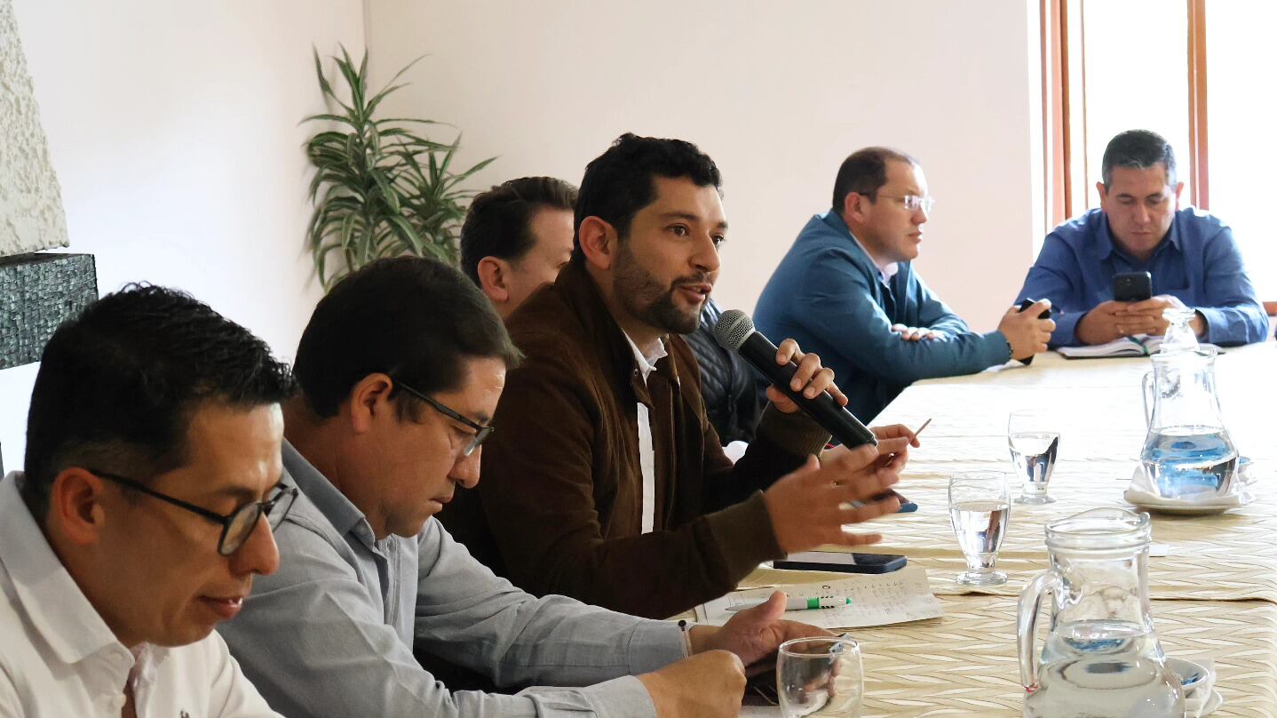 Gobierno Departamental y representantes parameros, se reunieron en una primera mesa técnica. Foto | Oficina Asesora para las Regiones de la Gobernación de Boyacá