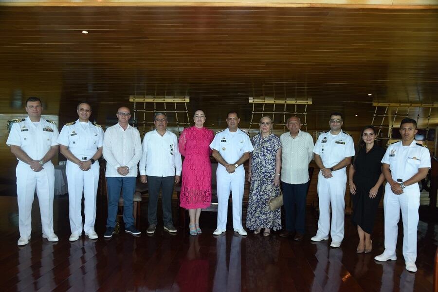 Escuela Naval de Cadetes