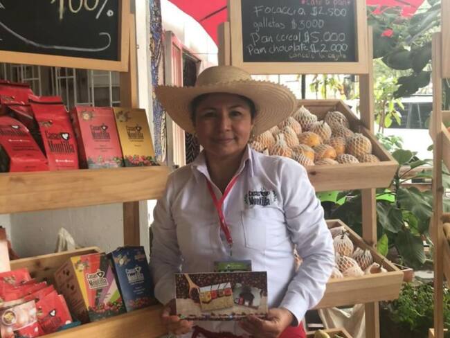 Víctimas y excombatientes se unen para abrir vitrina comercial en Bogotá