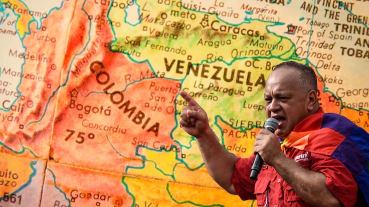 No hay control entre las fronteras, incluso Diosdado Cabello podría pasar a Colombia: analista