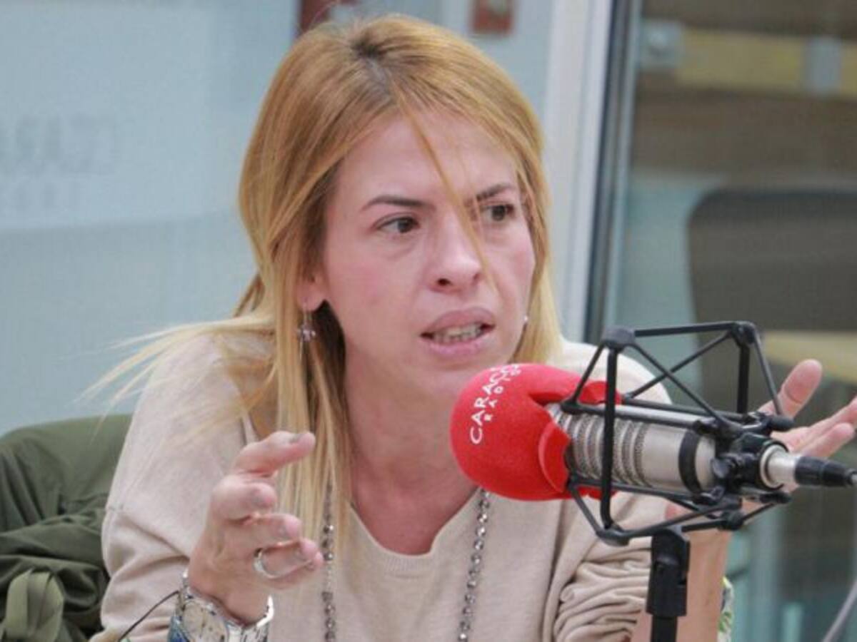 El ministro del Interior es el senador Uribe: Lariza Pizano