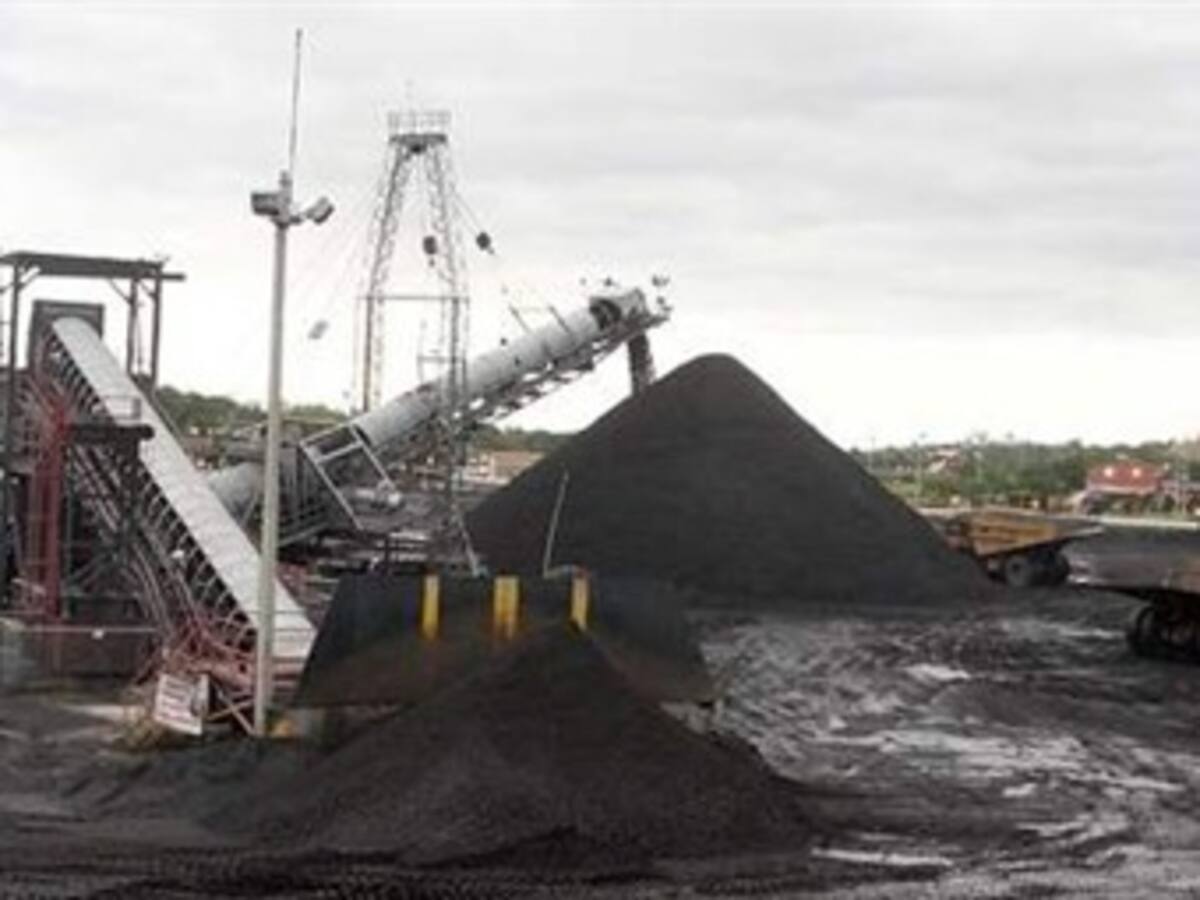 Gobierno reactivó proceso de sanción a Drummond por vertimiento de carbón en Santa Marta