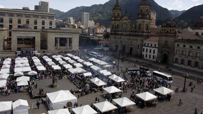 Mercado Campesino, Plaza de Bolívar en Bogotá.