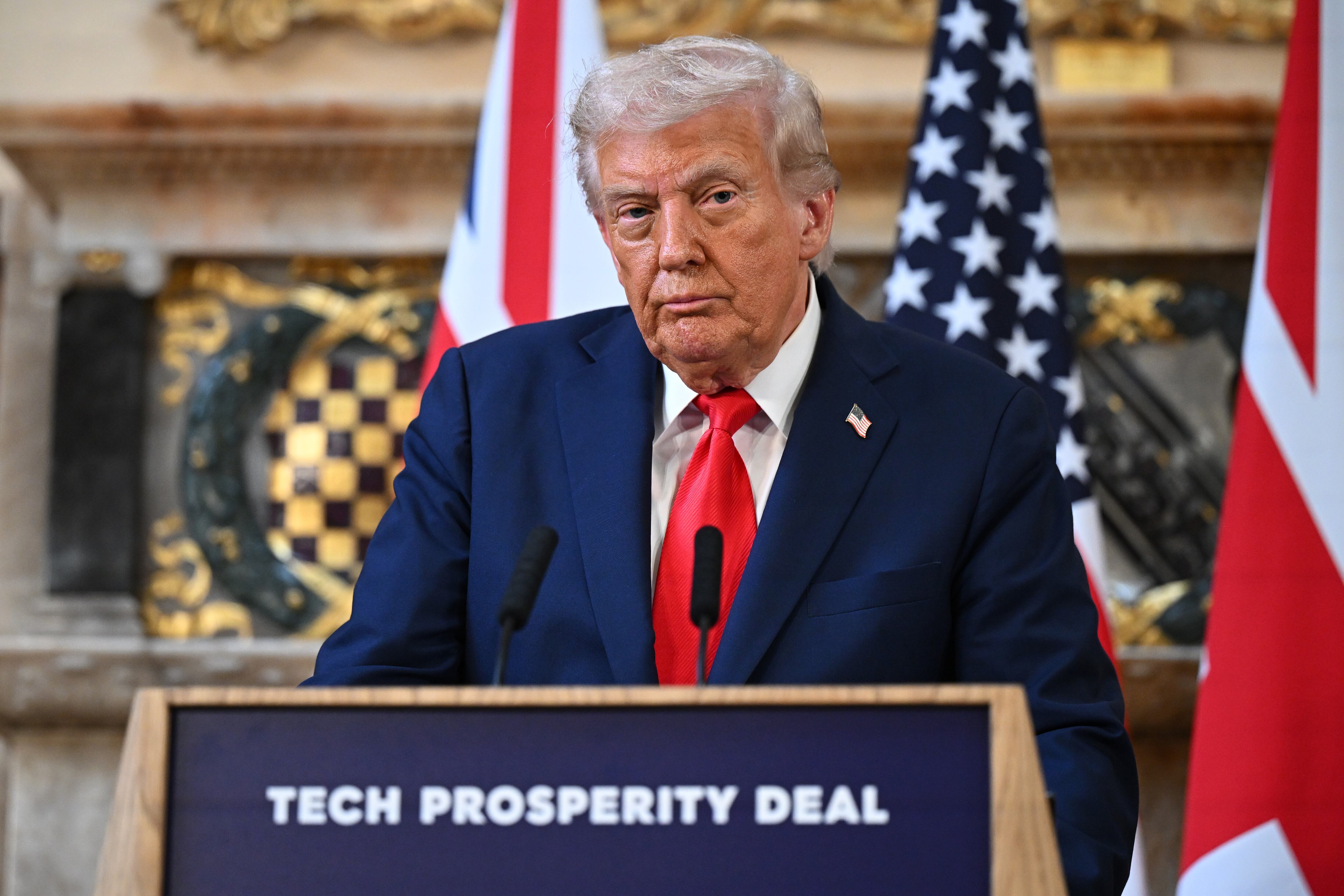 El presidente de Estados Unidos, Donald Trump, habla en una conferencia de prensa, el 18 de septiembre de 2025 en Aylesbury, Inglaterra. (Foto de Leon Neal/Getty Images)