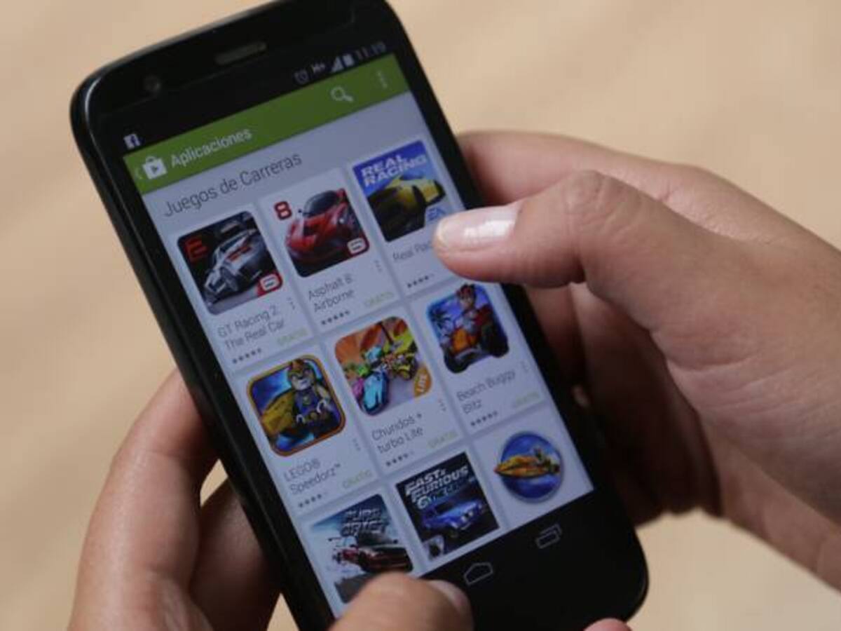 Se dispara la venta de celulares inteligentes de menos de $700.000: Gobierno