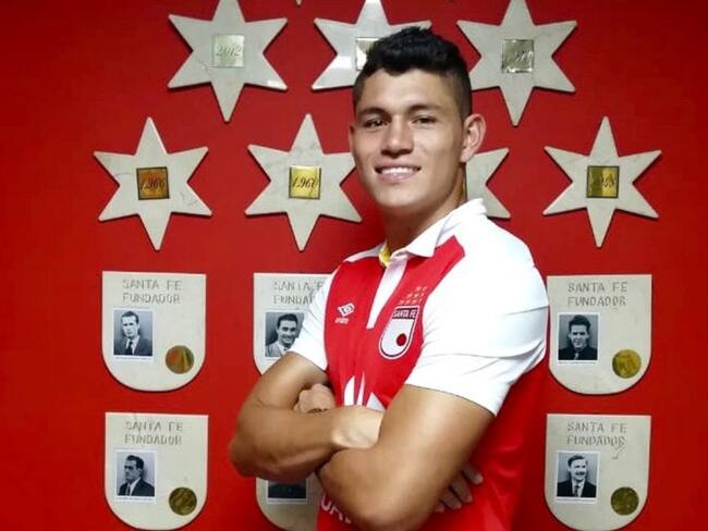 Siguen los refuerzos: Nicolás Roa es nuevo jugador de Santa Fe