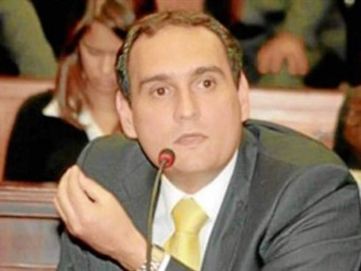 Aplazada audiencia disciplinaria contra el senador Eduardo Merlano