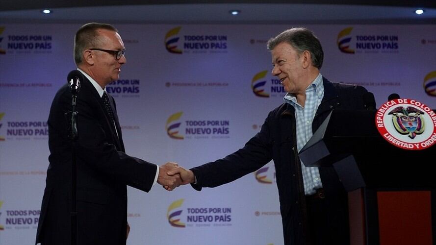 El presidente Juan Manuel Santos y Jeffrey Feltman, Secretario General Adjunto para Asuntos Políticos de la ONU se reunieron este lunes antes del inicio de la recolección del 40 % restante de las arma. Foto: Colprensa