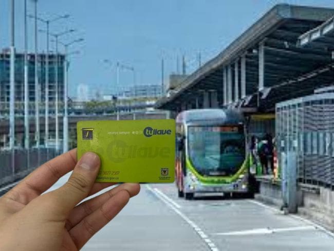 Políticos cuestionan el alza en pasajes de TransMilenio y transporte público