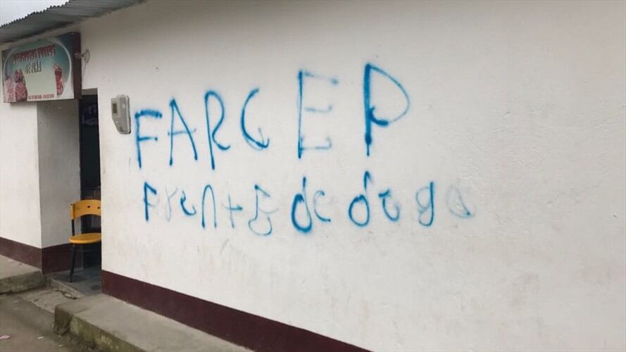 Disidencia de las Farc pintaron viviendas en el Catatumbo. Foto: Cortesía Luis Gutiérrez