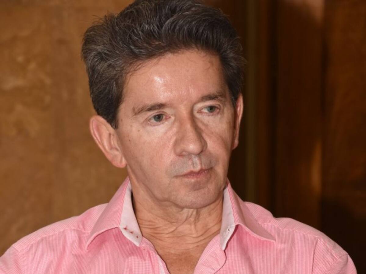 Vainazo de Luis Pérez a Federico Gutiérrez por política antidrogas