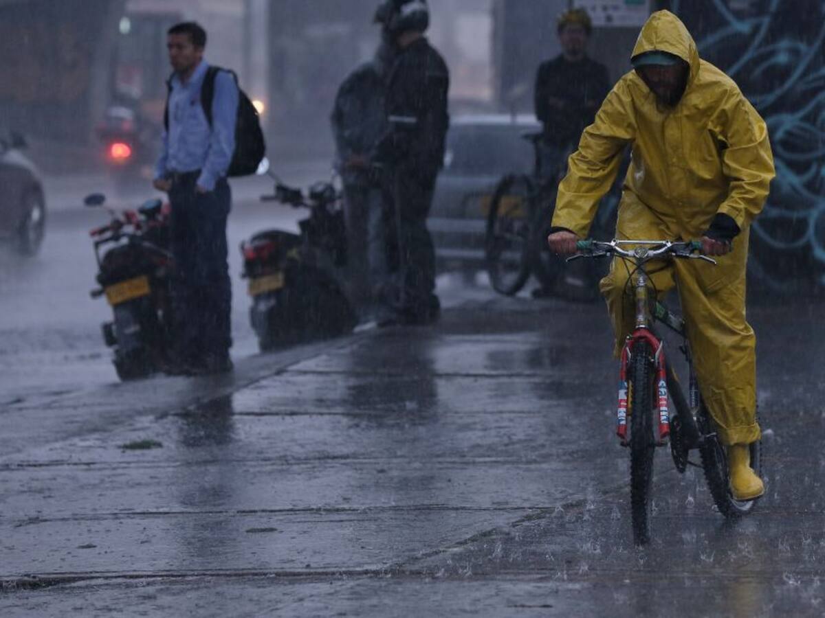 Bogotá: por fuertes lluvias se presentaron 33 deslizamientos de tierra