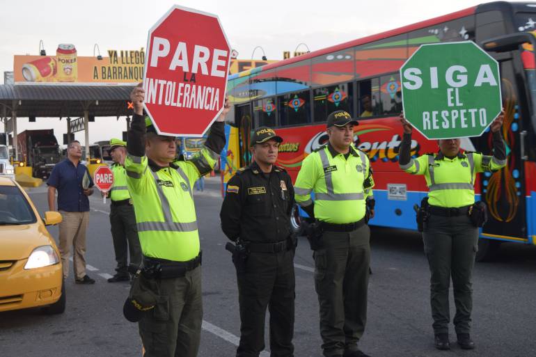 Operativos de prevención de la policía de Carreteras del Atlántico.