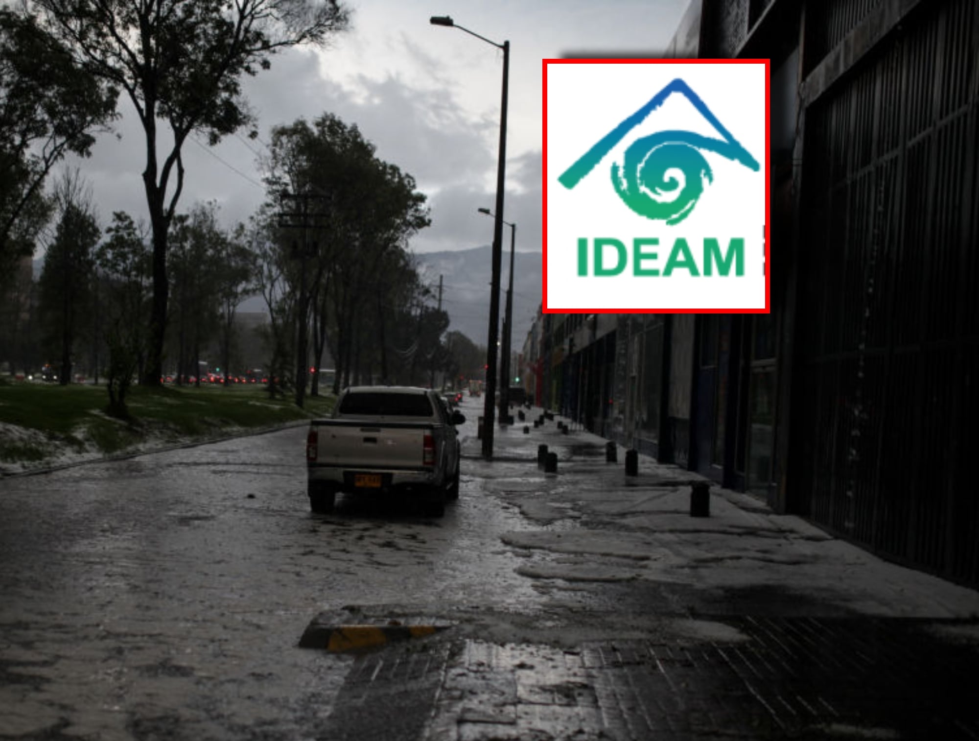 Lluvias en Colombia y logo del IDEAM. Fotos: Getty Images y suministrada.