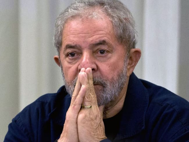 Máximo tribunal de Brasil analiza pedidos de libertad de Lula