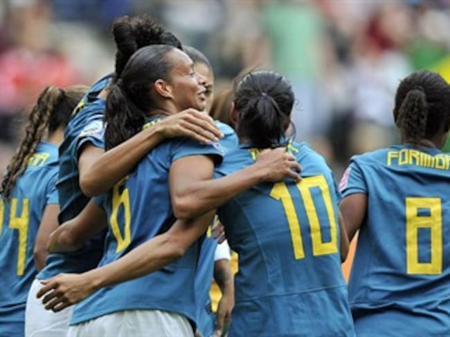 Noruega y Brasil ganaron por la mínima diferencia en el Mundial Femenino de Fútbol
