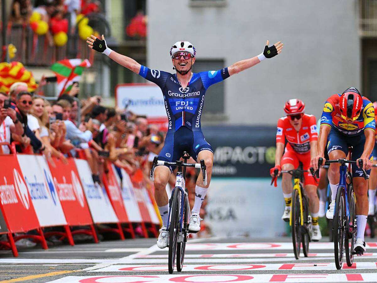 Gaudu coronó la etapa 3 de la Vuelta España: Santiago Buitrago y Egan Bernal entraron en el top 10