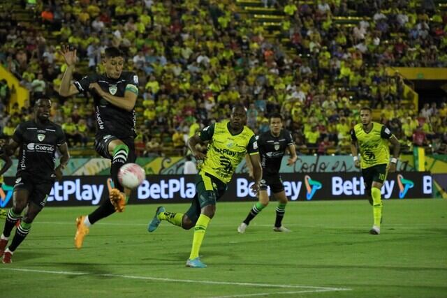 Huila y La Equidad empataron 1-1 en Neiva / Colprensa.