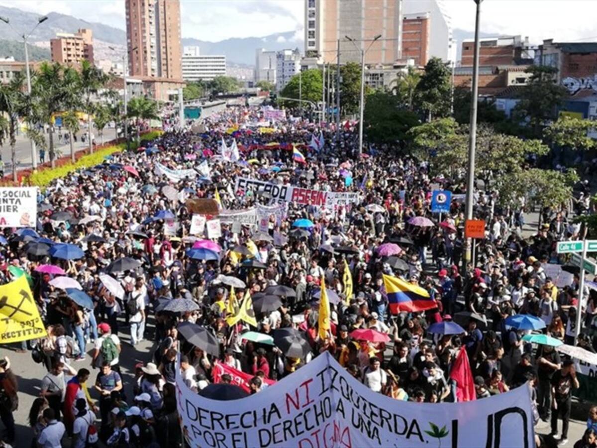 Marchar en paz, el mensaje de los congresistas a los participantes del paro