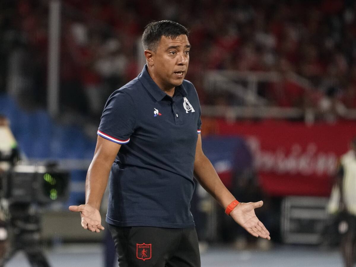 América de Cali no saldría de César Farías por dinero: así está su situación