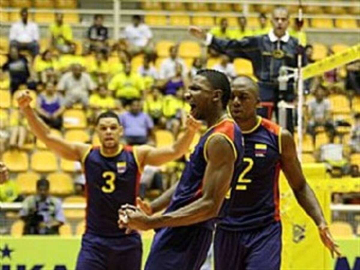Colombia le gana por primera vez a Venezuela en un suramericano de voleibol para mayores