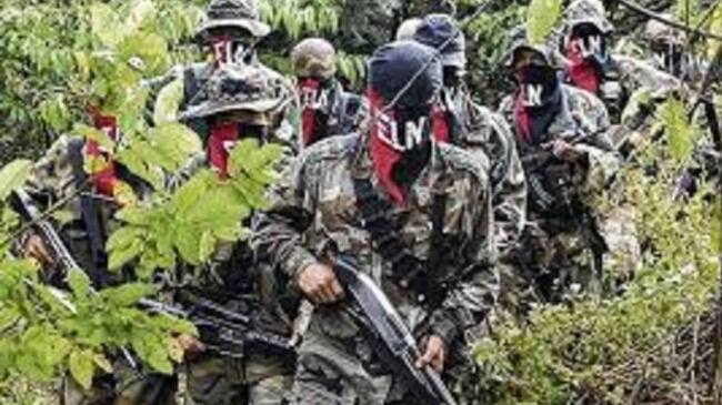 El comandante de la Octava Brigada, Coronel Edgar Alberto Quiroga está despachando desde Risaralda para coordinar a las tropas.