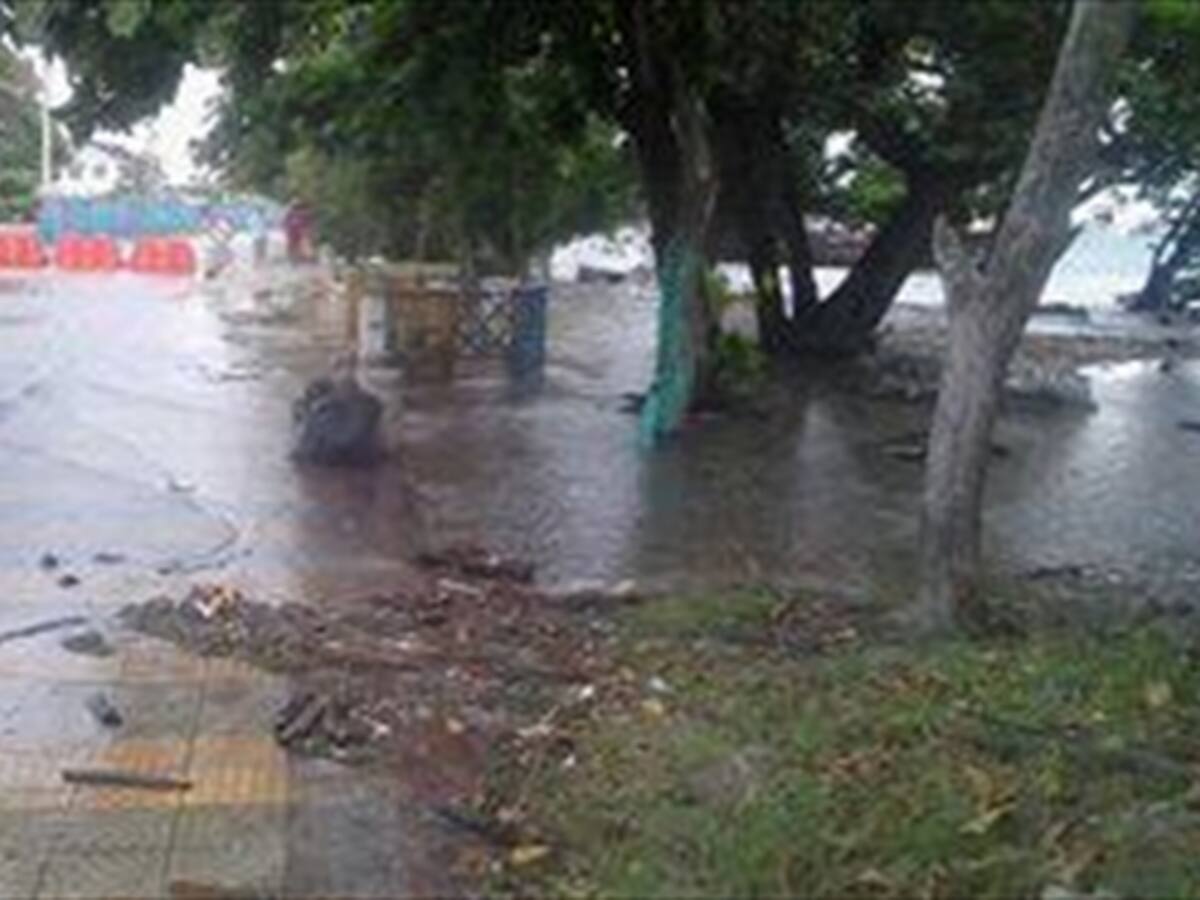 Cambio climático provoca lluvias y mar de leva en San Andrés y Providencia