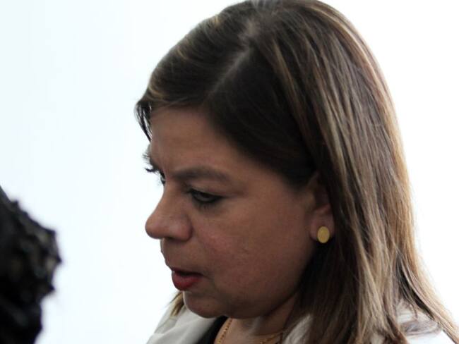 Capturan a exrectora del colegio donde estudiaba Sergio Urrego