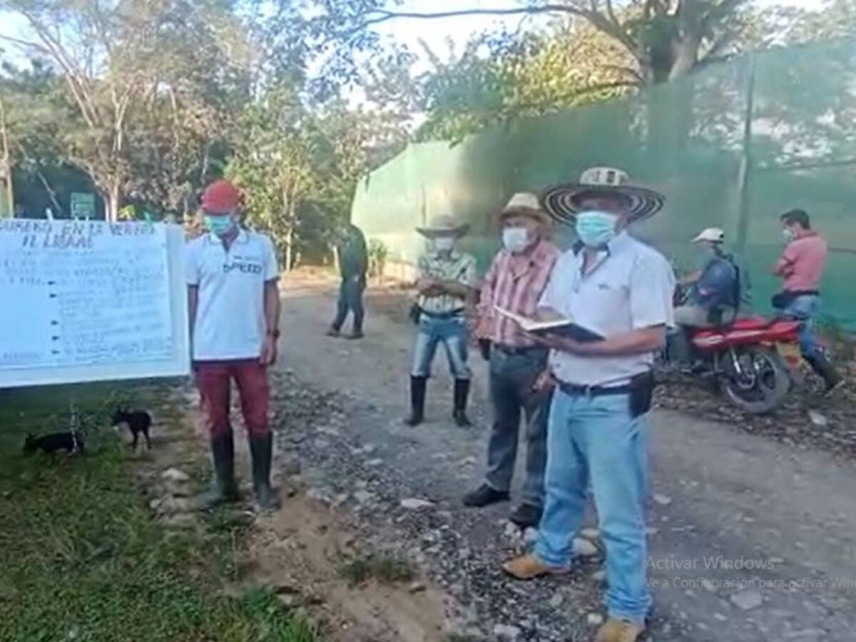 Comunidad impide reanudación de estudios para relleno sanitario en Lebrija