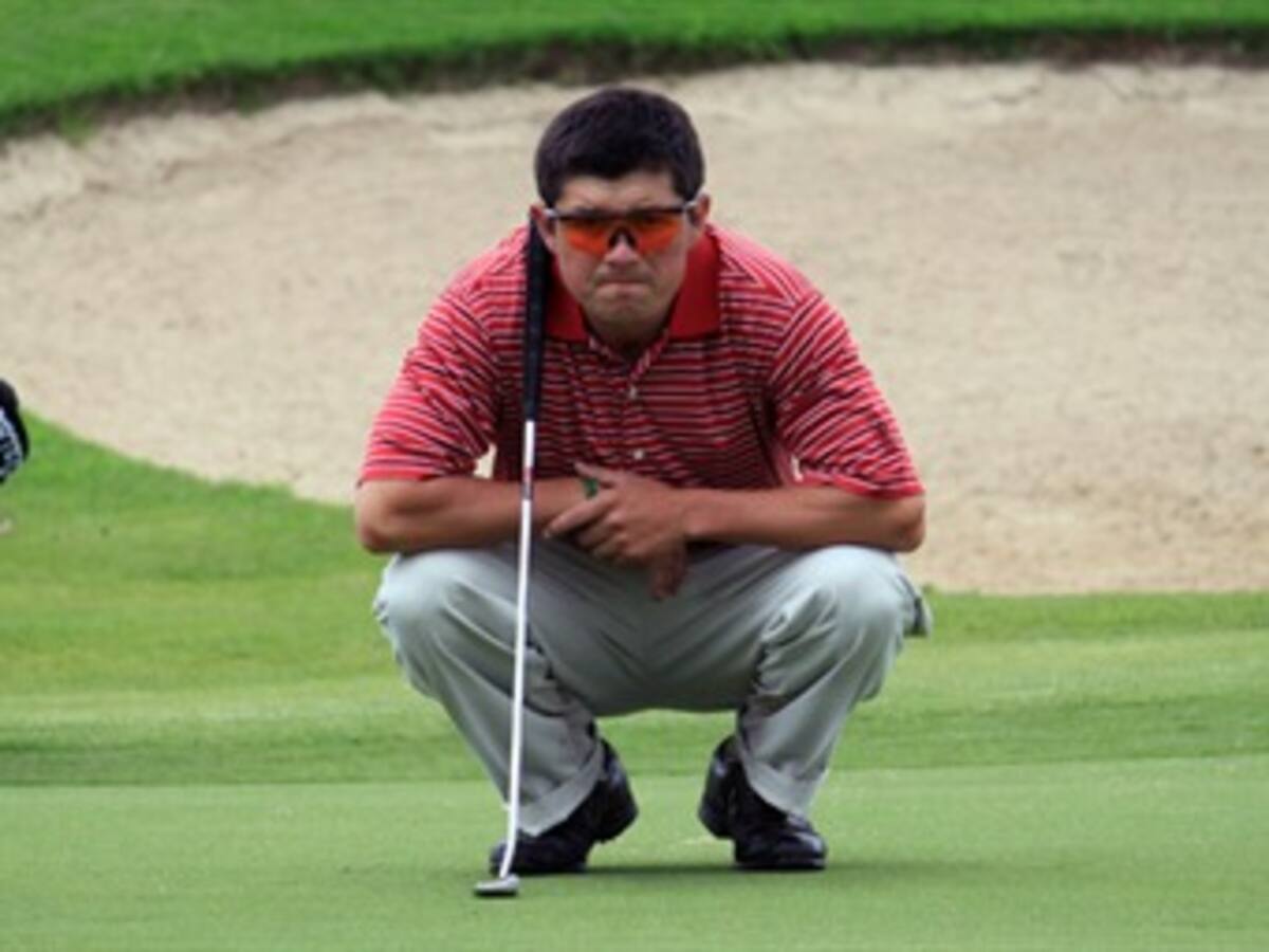 Ómar Beltrán sigue liderando el Torneo de Golf El Nogal-Copa Subaru en su tercer día