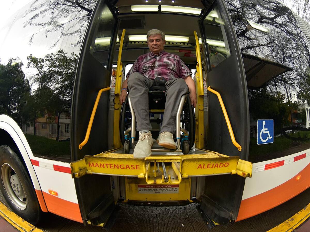 Usuarios con movilidad reducida deben contar con su tarjeta personalizada de Transcaribe