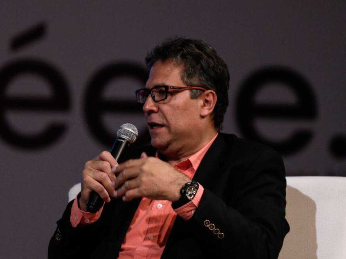 Denuncian por delito de acto sexual violento a Alberto Salcedo Ramos