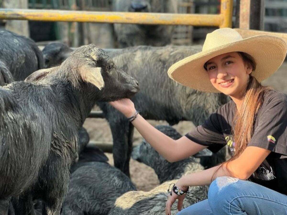 Santandereana de 15 años lanza libro sobre el campo en la Filbo