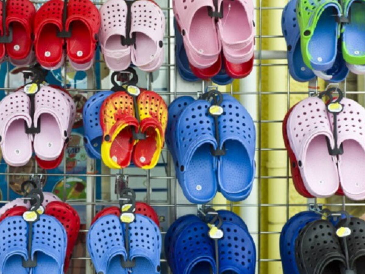 Elegante pero informal, la nueva versión de los Crocs