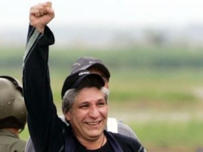 En calabozo de la Fiscalía en Bogotá permanece Sigifredo López luego de su captura en Cali