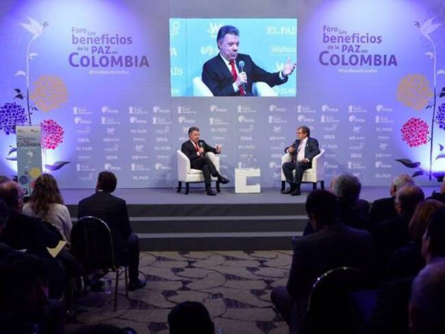 El fantasma de lo que sucedió con la UP está presente pero hoy Colombia es diferente: Santos