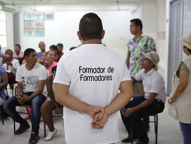 Con encuentros, fortalecen Organismos de Acción Comunal en Cartagena
