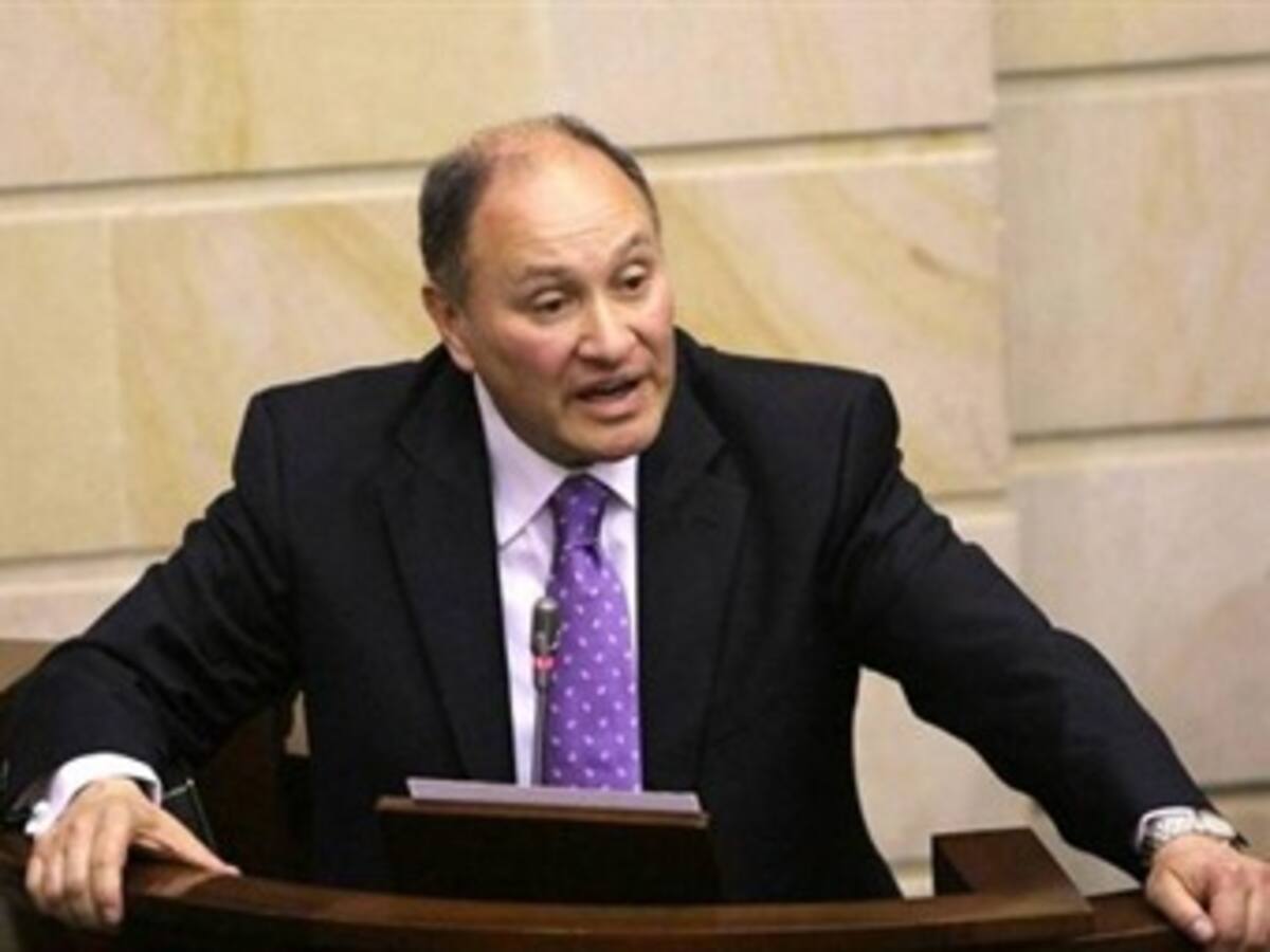 Rechazan impedimentos de conjueces en proceso de demanda contra magistrado Alberto Rojas