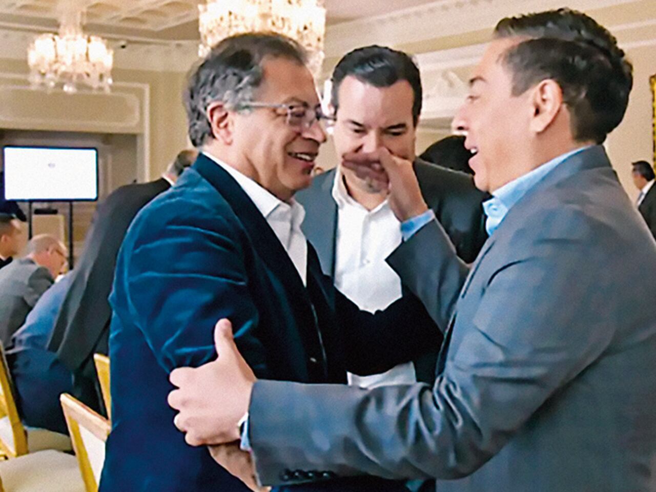 El gobernador aseguró que su decisión de renunciar o no a la Gobernación para aspirar a la Presidencia.